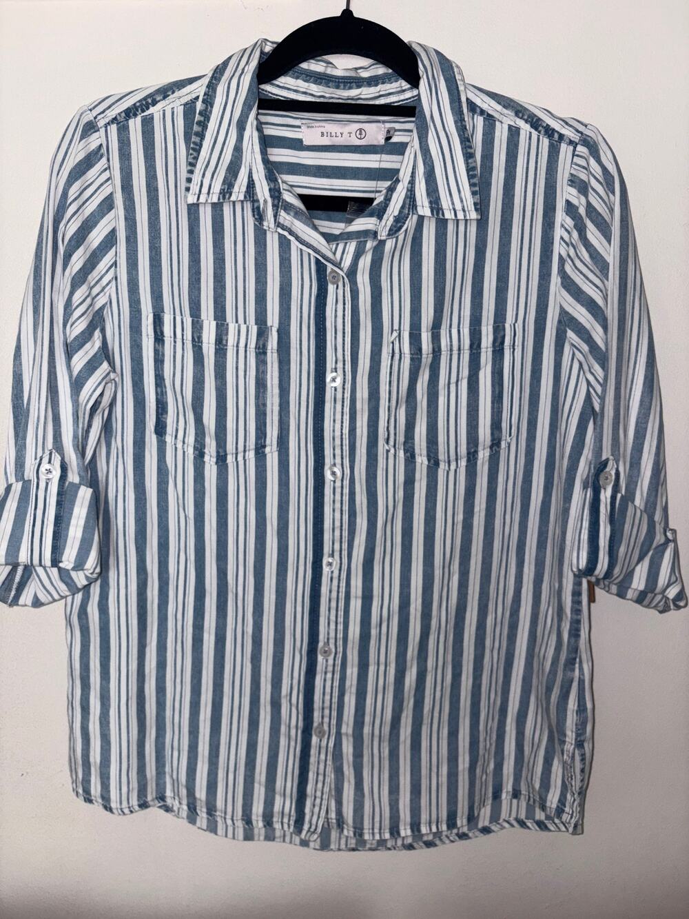 New Billy T Striped Button Down Long Sleeve Shirt Top Blue White Chambray Sz SP